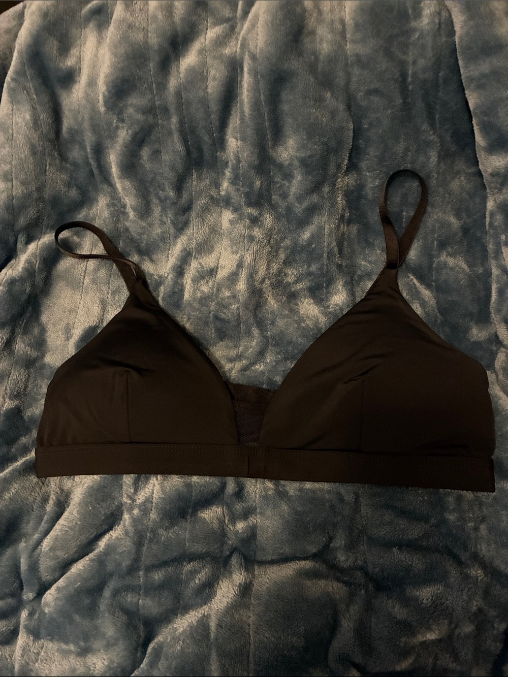 Pepper black bra with mesh accent M no underwire